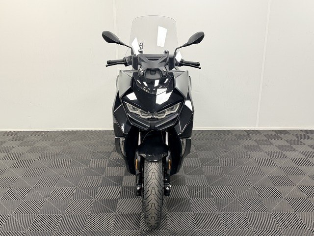 194ac06f46.jpg