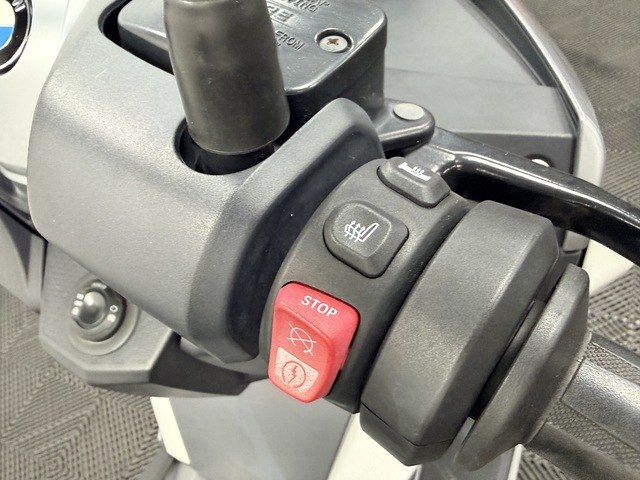 8b3882edd3.jpg