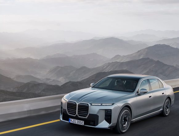 P90636137_highRes_bmw-i7-60-xdrive-04-1