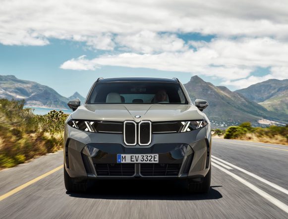 P90645963_highRes_bmw-ix5-60-xdrive-061